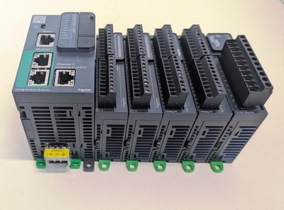 SCHNEIDER ELECTRIC MODICON TM251MESE + TM3DI16 x 2 + TM3TI4 x 2 + TM3DQ8T