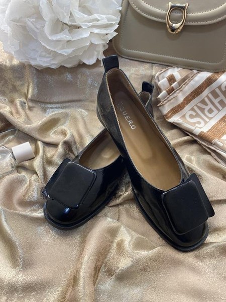 Women Guero Heels Black Patent Leather 37