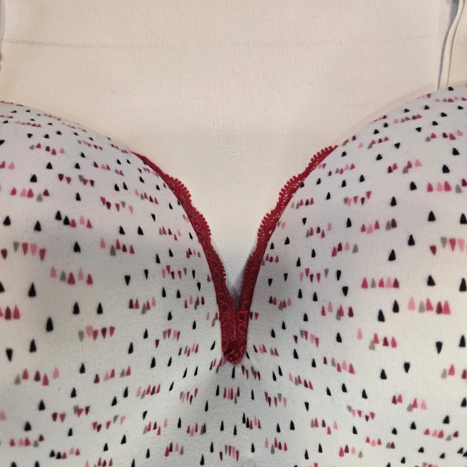 Victoria's Secret White With Red Lace and Dots Plunge Bra Size 34D - Image 2 of 4