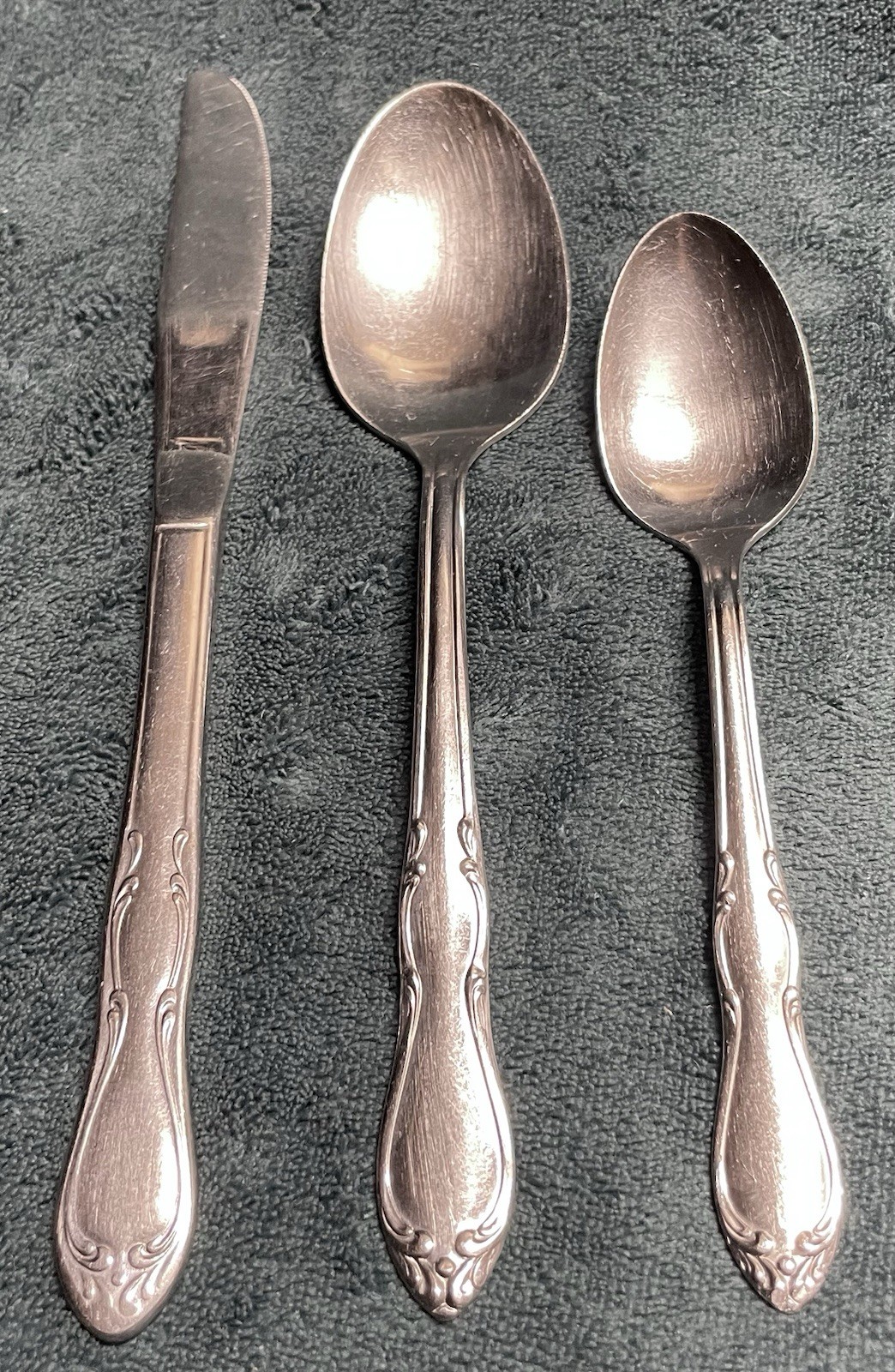 ONEIDA ROGERS HOMESTEAD GLOSSY STAINLESS FLATWARE SET | eBay