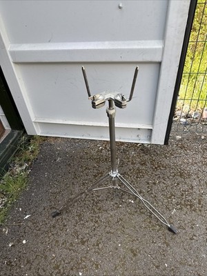 Tama Tom Ständer. Einige kleinere Ausgaben. Schlagzeug Hardware. Versandkostenfrei