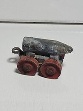 Vtg Barclay Manoil 30 s Army Shell Carrier Wood Wheels SV96 76 Bomb Army