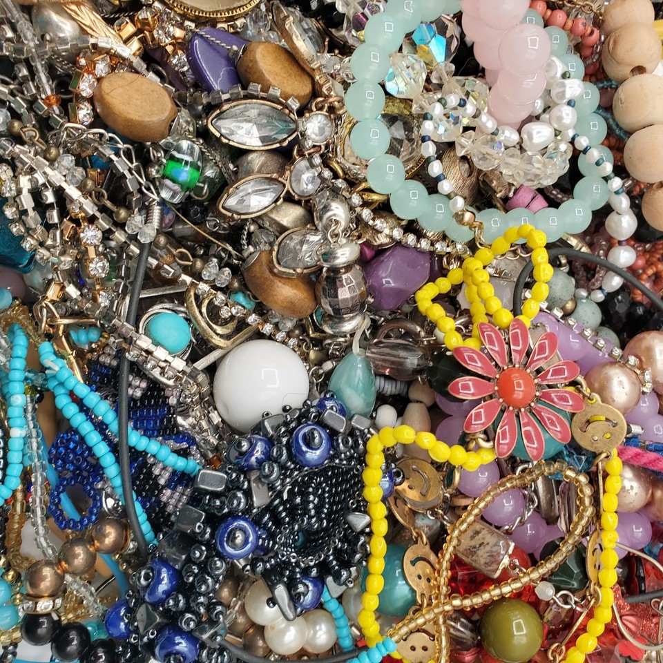 5 Pounds Vintage to Modern Costume Mystery Jewelry Craft Junk Tangled ...