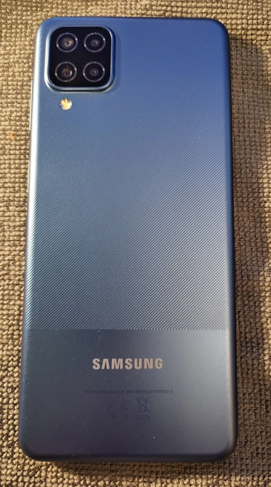 Samsung Galaxy A12 - 64GB - Dual SIM - Blau - Guter Zustand - Aus Nachlass - Bild 4 von 4