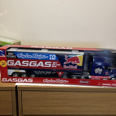 #ad New Ray Toys 1:32 Truck Gas Gas Troy Lee Designs GBP 45.00