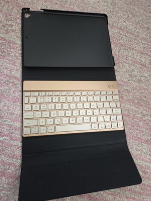 Apple IPad Case with Keyboard For 9.7'' Ipad Folio Leather Stand Cover Iced Pink