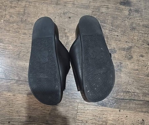 Sam & Libby Womens Shoes Sz 9 Black Flat Embellished - Picture 2 of 2