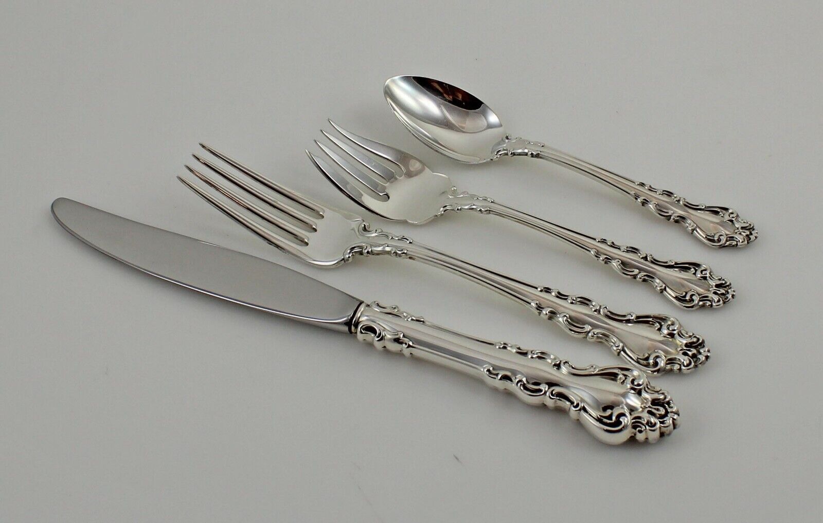 Reed & Barton Spanish Baroque Sterling Silver 4 Piece Place Setting -Dinner Size