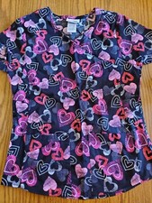 Scrubstar Scrub Top Xs  EUC  Black With Hearts