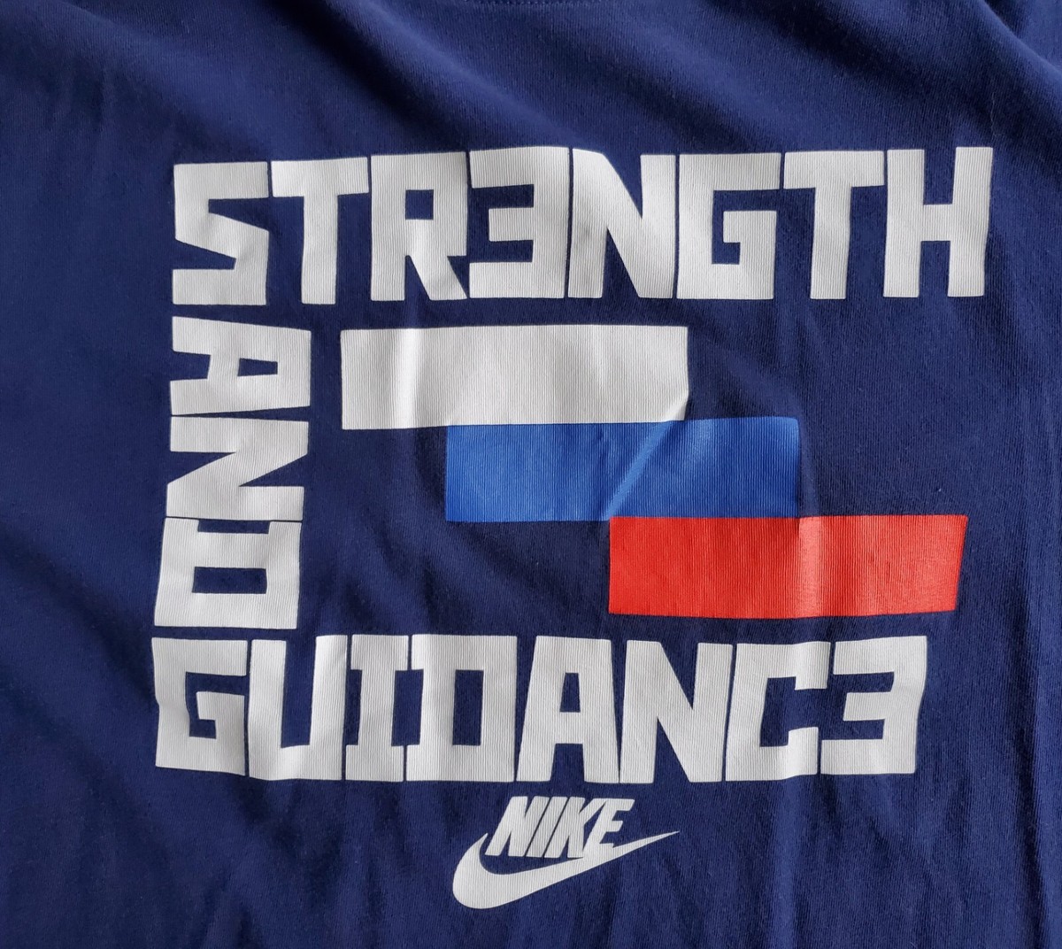 Strength and Guidance Nike Adult Large T-shirt The Nike Tee Guidanc3 Navy Blue View 3