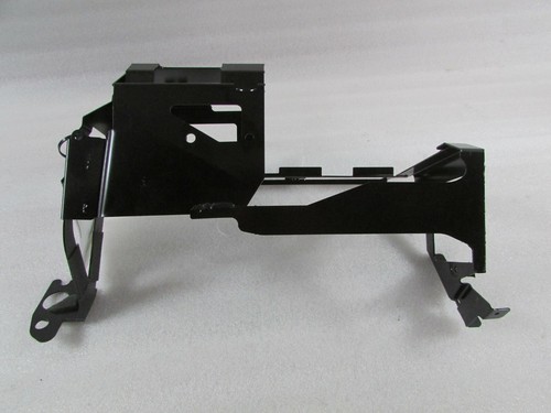Ferrari 488, Glove Box Reinforcement / Bracket, Used, P/N 87272500 - Picture 7 of 9