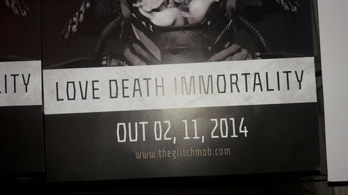 "LOTE DE 4 THE GLITCH MOB, 2014, CARTELES DE LANZAMIENTO, EN CORREO ORIGINAL: 17"" X 11"" - Imagen 6 de 12