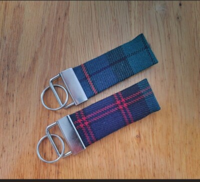 Red Hackle Scottish Tartan handgefertigter Schlüsselanhänger, Kofferanhänger, Schlüsselanhänger 