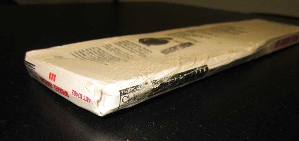 MICHAEL JACKSON BAD LONGBOX CASSETTE TAPE SEALED 🎵 UNAVAILABLE EDITION  27 MIN. - Image 4 of 4