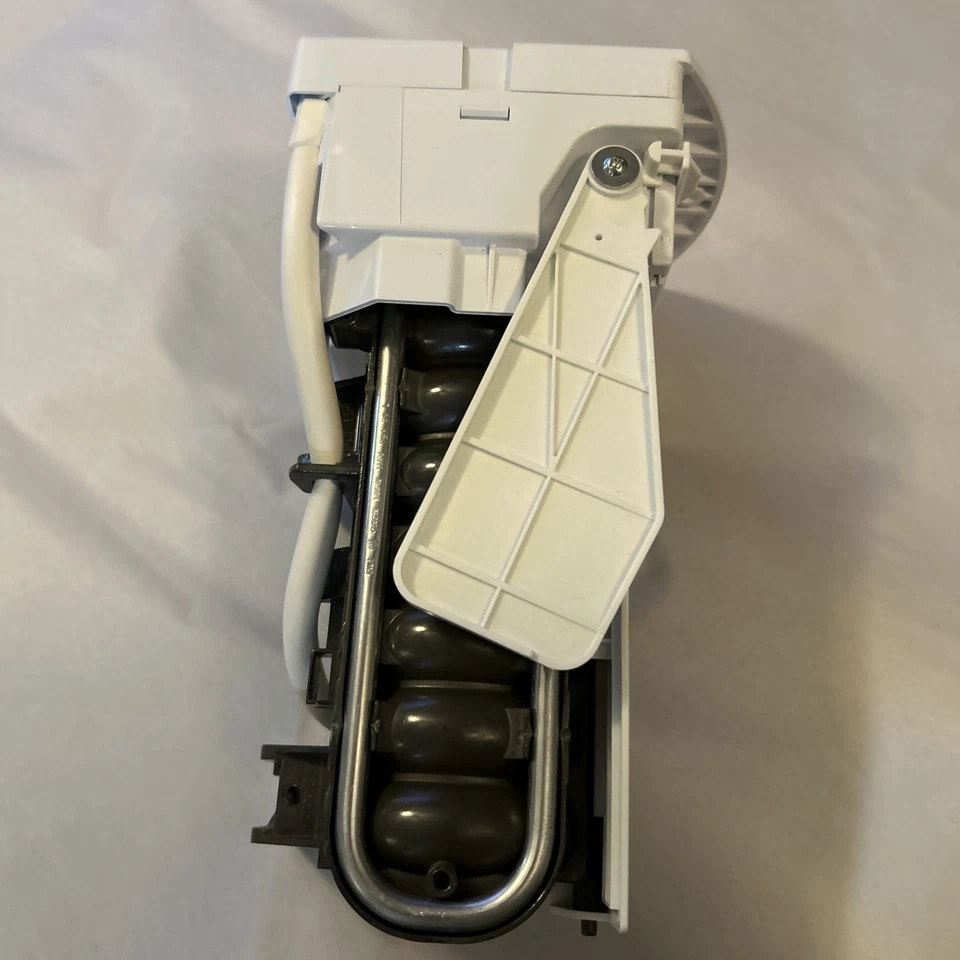 Repuesto para máquina de hielo GE CAN01-019 Hotpoint Profile WR30X28704 Foto 2 de 3