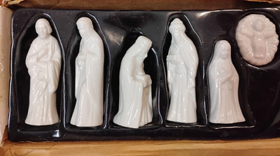 6 Piece White Porcelain Bisque Nativity Set From Crystal Cathedral