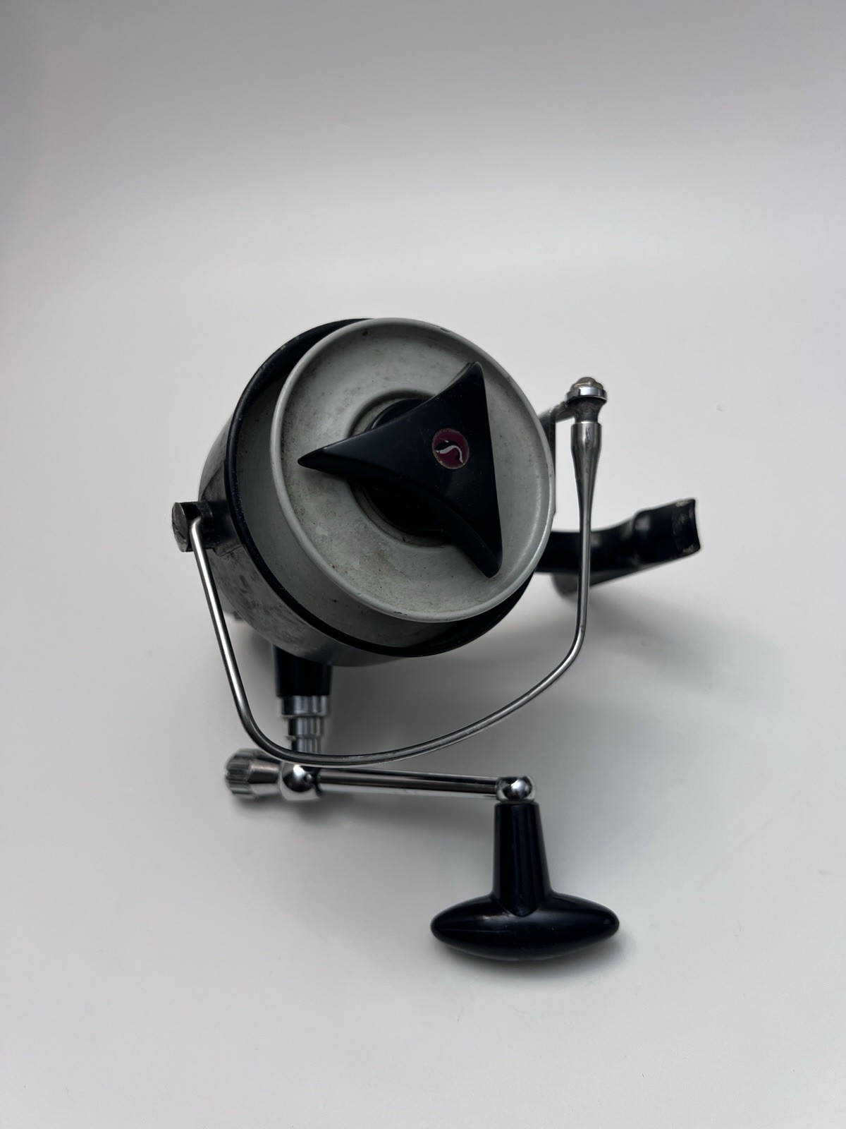 VINTAGE Used GARCIA MITCHELL 302M SPINNING REEL MADE IN FRANCE