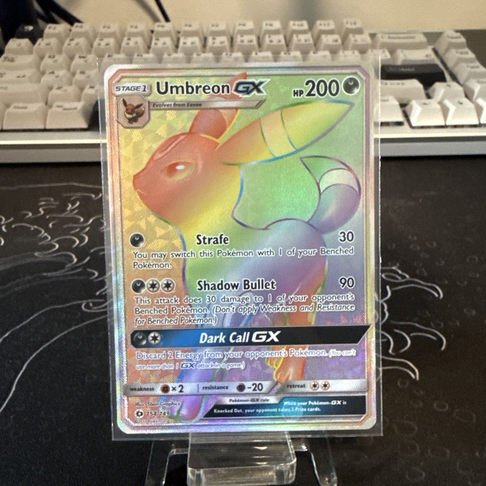 Umbreon GX 154/149 Pokemon Card Sun & Moon Rainbow MINT