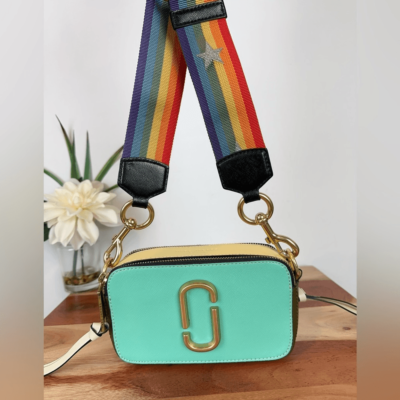 MARC JACOBS・レインボーカラー美品 Pre-owned MARC JACOBS Saffiano Rainbow Strap Color Block