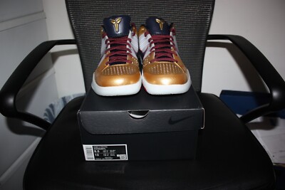 Size 8.5 - Nike Kobe 4 Protro Gold Medal FQ3544-100 2024 FQ3544 100 Nike Kobe 4 Protro Gold Medal (2024) – DISTRICT  main image 3