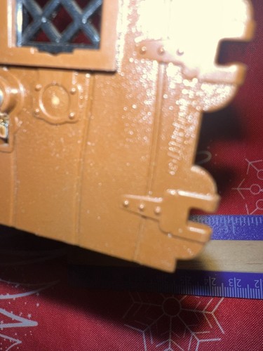 LEGO Castle Door w/ Lattice Window & Key Hole Black and Brown w/Silver Key - Picture 8 of 13