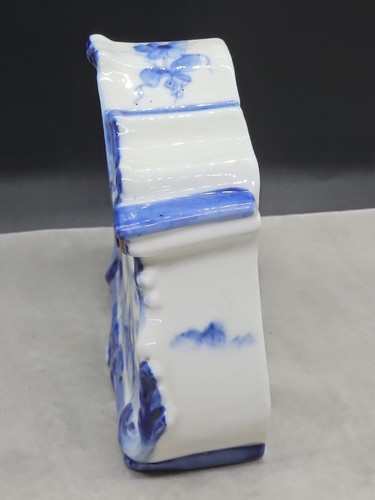 Petite 5.5" Vintage Wind Up Blue Delft Style Porcelain Case Mantle Desk Clock - Picture 7 of 15