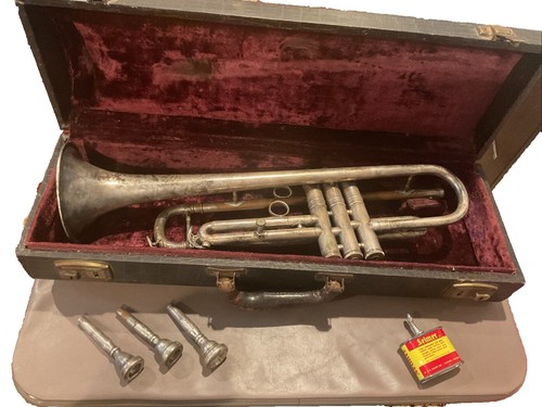 Rare WW2 1943 C.G. Conn Cornet | eBay