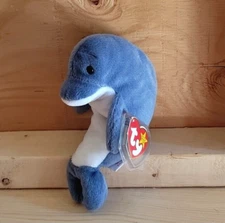 1996 Dolphin 'Echo' beanie baby