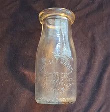 Vintage Half Pint Quality Dairy Danville V.a. W.l. Neal-l.a. Goodson Props Vintage Half Pint Quality Dairy Danville V.a. W.l. Neal-l.a. Goodson Props