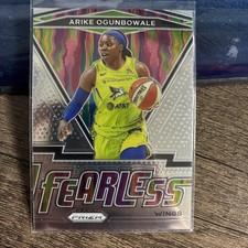 2021 Panini Prizm WNBA - Fearless Arike Ogunbowale #10