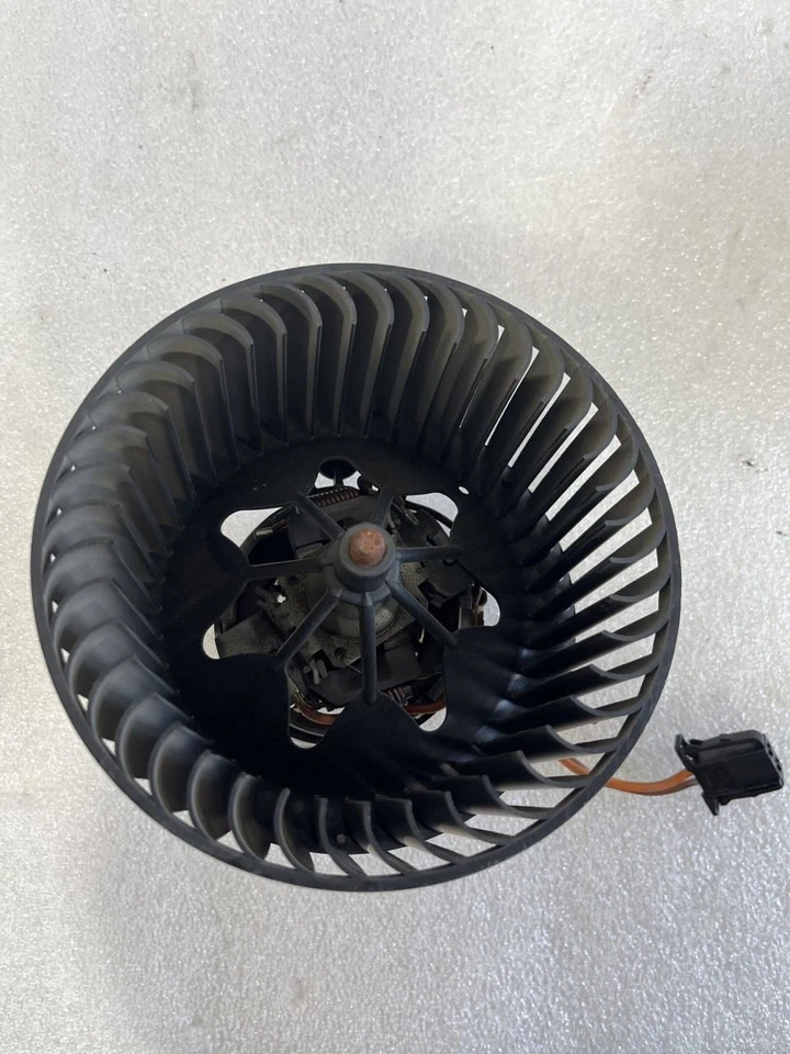 BMW 328i E90 2011 motor soplador de calefacción 6411693363 Foto 4 de 4