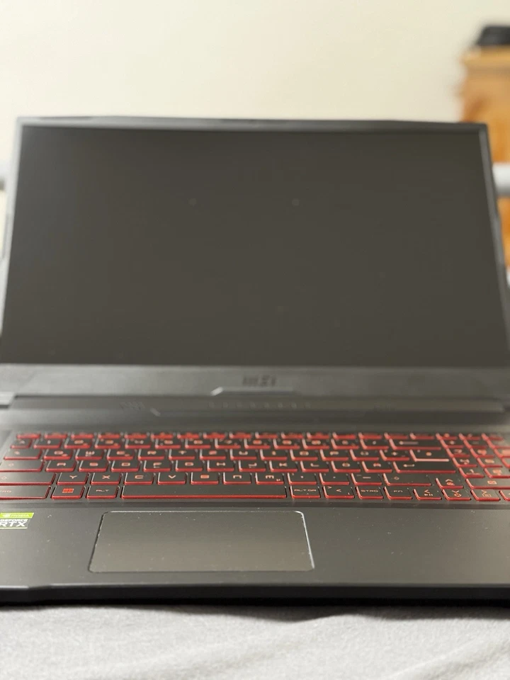 MSI Katana GF76 11UE - Bild 3 von 4