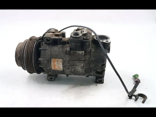 AUDI A4 8D2, B5 Kondensatpumpe Klimaanalge 4B0260805C 2.50 Diesel 27160157