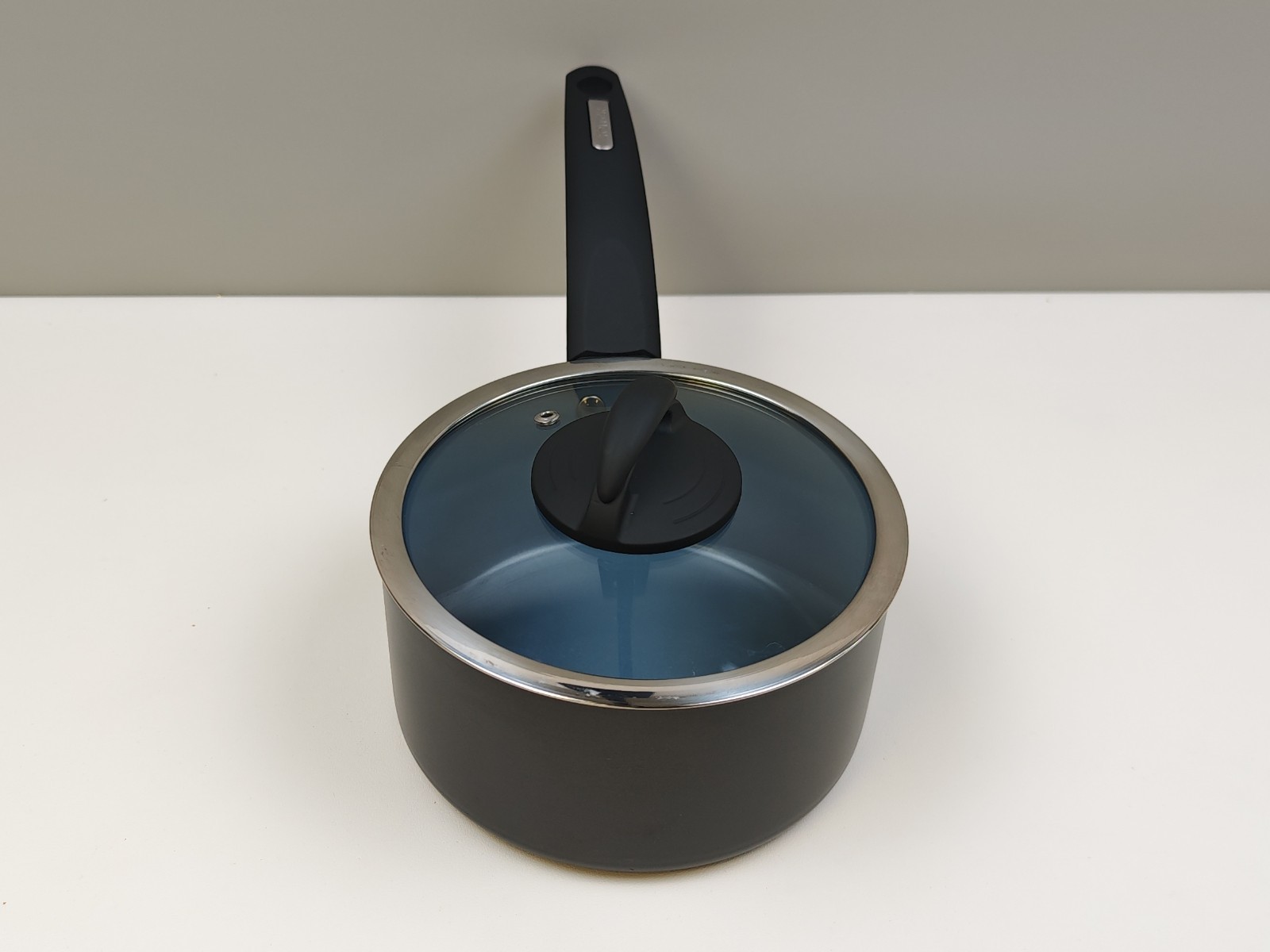 Tower T80357 Cerasure 18cm Saucepan with Non-Stick Coating, Suitable for all Hob