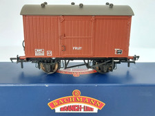 OO Gauge BACHMANN 38-386  12T Ventilated Fruit Van  BR Bauxite (Late) - Superb