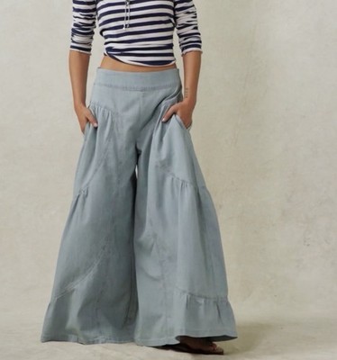 Free People Dawn On Me Wide Leg Pants Boho Bell Bottoms Flare Chambray Fits SZ M