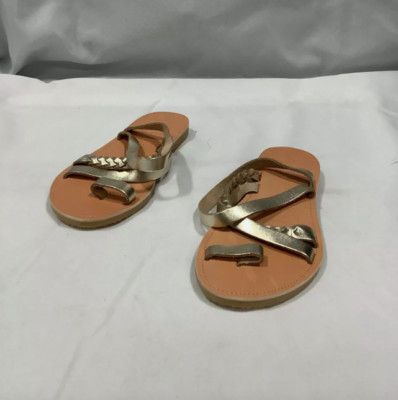 Size 8 Women's Savopoulos Leather Ankle Strap Flat Silver Strappy Sandals
