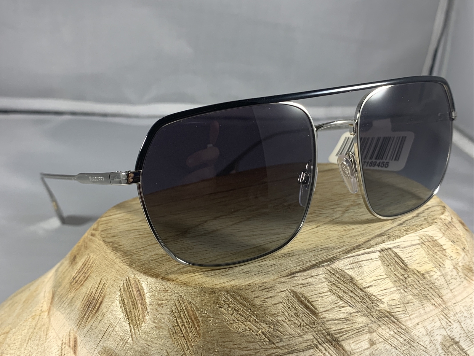 BURBERRY HOLBORN 10058G SILVER/BLACK FRAME W/GRAY GRADIENT LENSES BE3117 (1370)