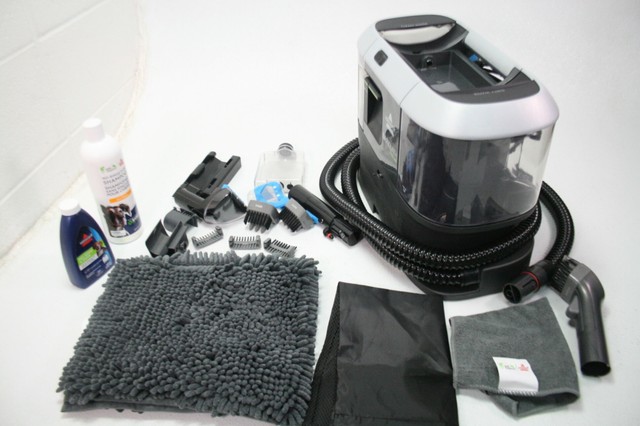 BISSELL Barkbath Dual Use 2 in 1 Portable Dog Bath & Deep Cleaner 2592