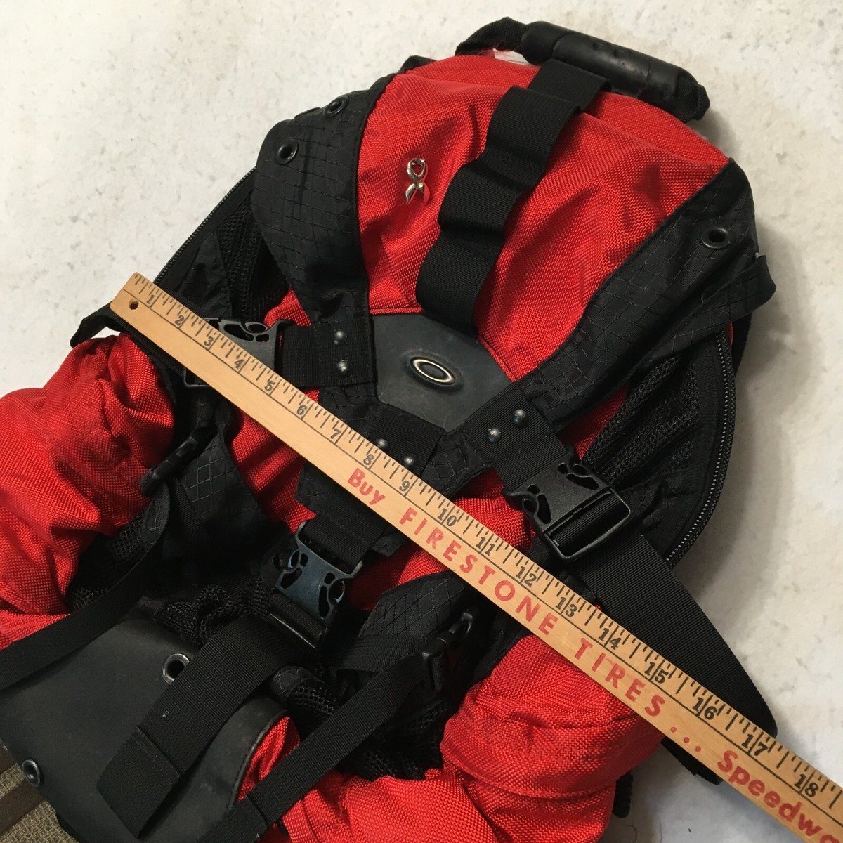 Vintage Oakley Icon Backpack Red Black Bag Nylon tactical