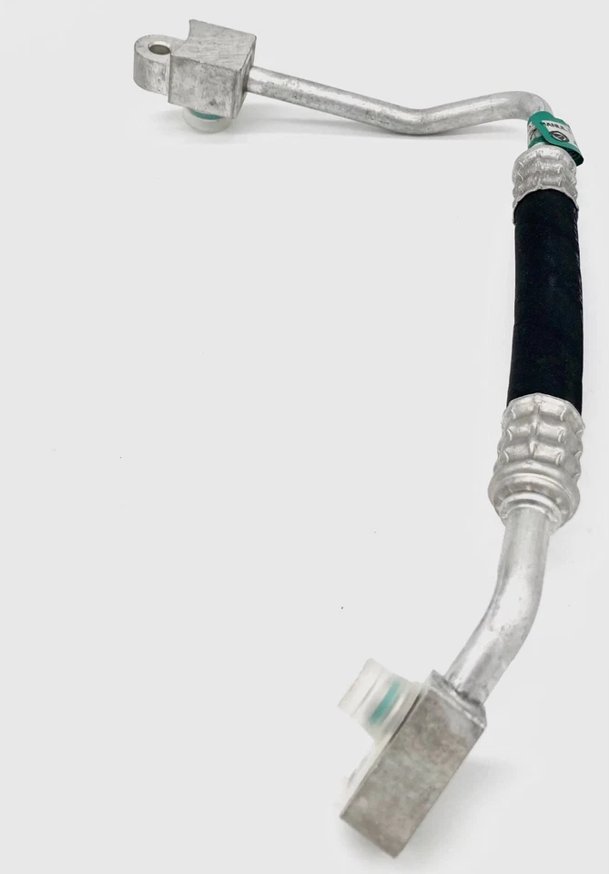 Alfa Romeo GTV Spider Air Conditioning Condenser hose 60657911 New Genuine - Imagen 2 de 4