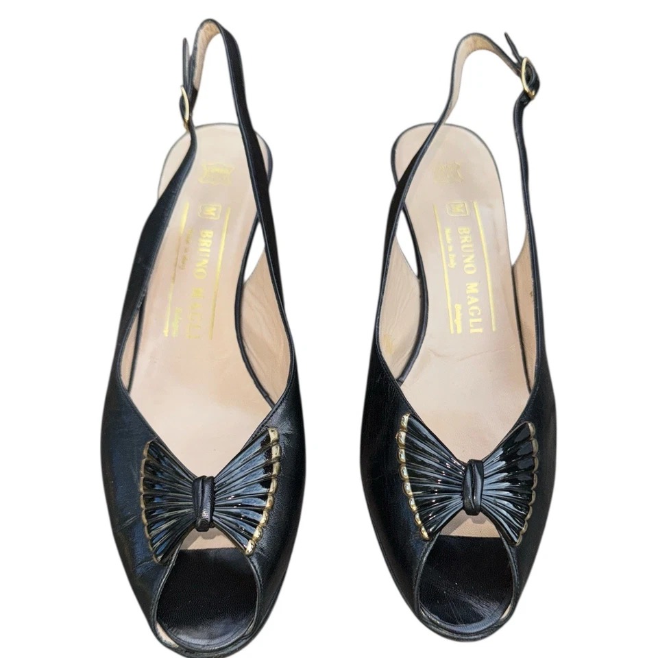 Tacones clásicos vintage de cuero italiano Bruno Magli 8 1/2 AA Foto 2 de 4