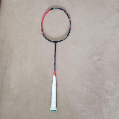 ASTROX 77 PRO Badmintonschläger, reparaturbedürftiger Artikel