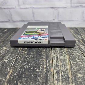 Athletic World Family Fun Fitness NES Rare Variant Rough Box Tested 