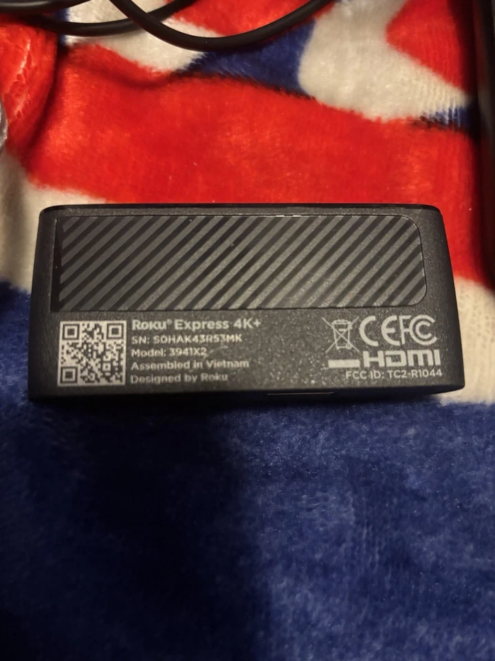 Transmisor multimedia Roku Express 4K Plus HDR Foto 2 de 2