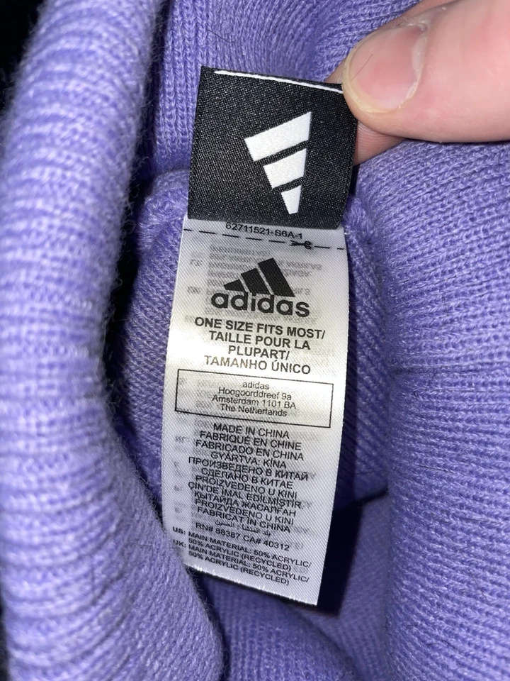 Gorro Adidas Hockey Fights Cancer Foto 3 de 3