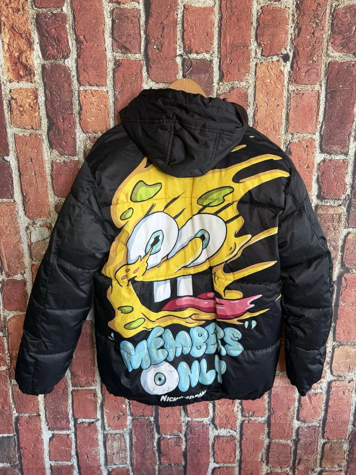 Members Only x Spongebob Mens Puffer Jacket Full Zip Graphic Size Medium Black