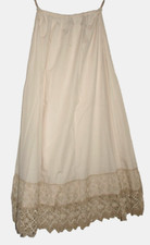 Country Line Trachten Unterrock mit Spitzen - creme - Gr. S  (39)
