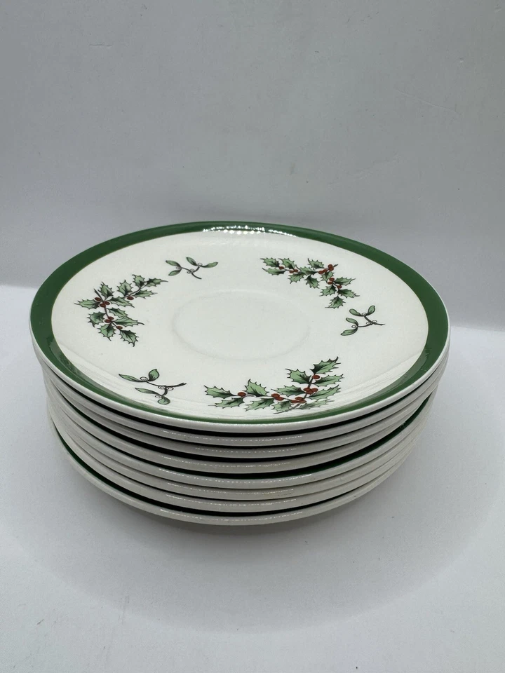 SPODE CHRISTMAS TREE HOLLY DESIGN S3324 SAUCERS ONLY SET OF 8 - Image 2 of 4