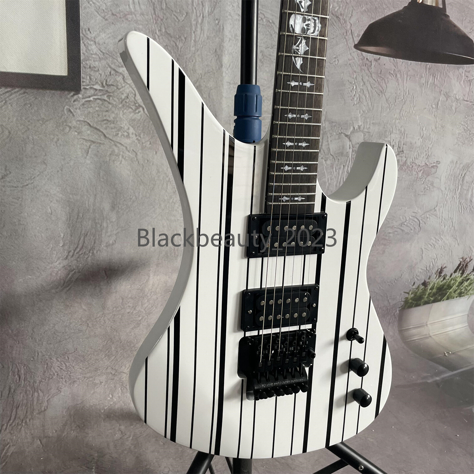 Custom Synyster Gates Electric Guitar Floyd Rose Bridge Maple Neck Basswood Body